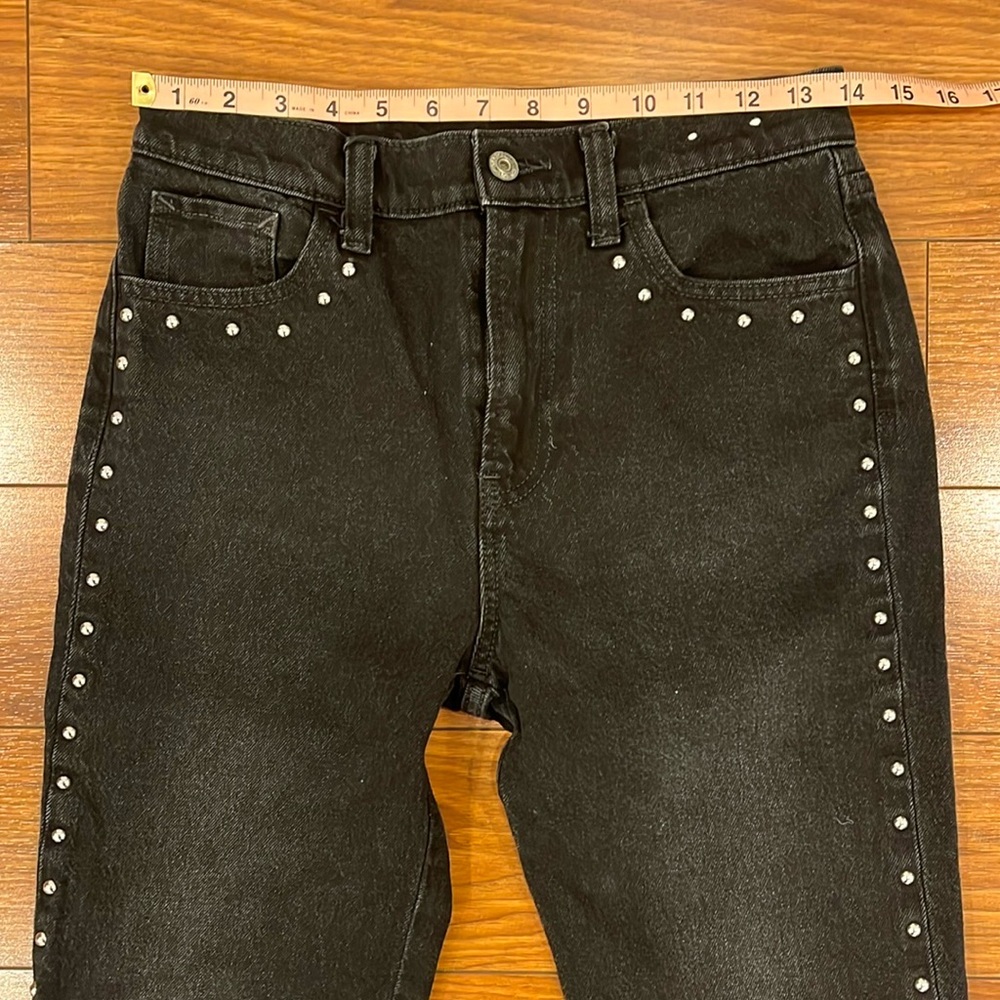 GAP 90s High Rise Black Studded Jeans - Picture 12 of 15